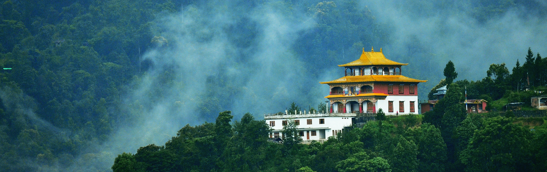 Culturally Unique Sikkim and Darjeeling